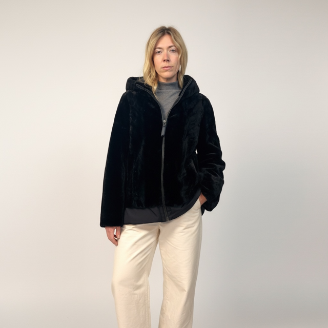 Black Sheared Mink Paw Hooded Jacket - Zipper Details
