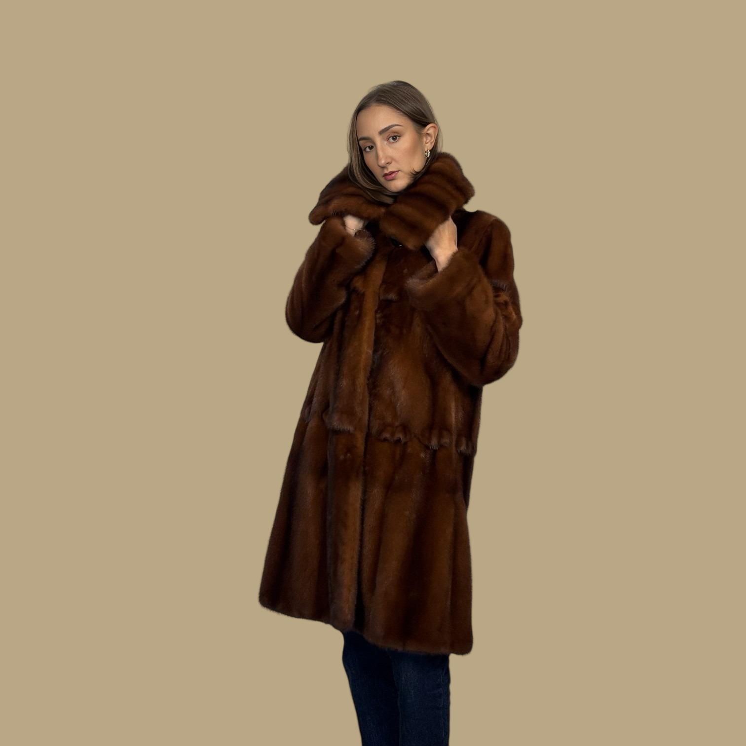 Demi Buff Skin on Skin 7/8 coat