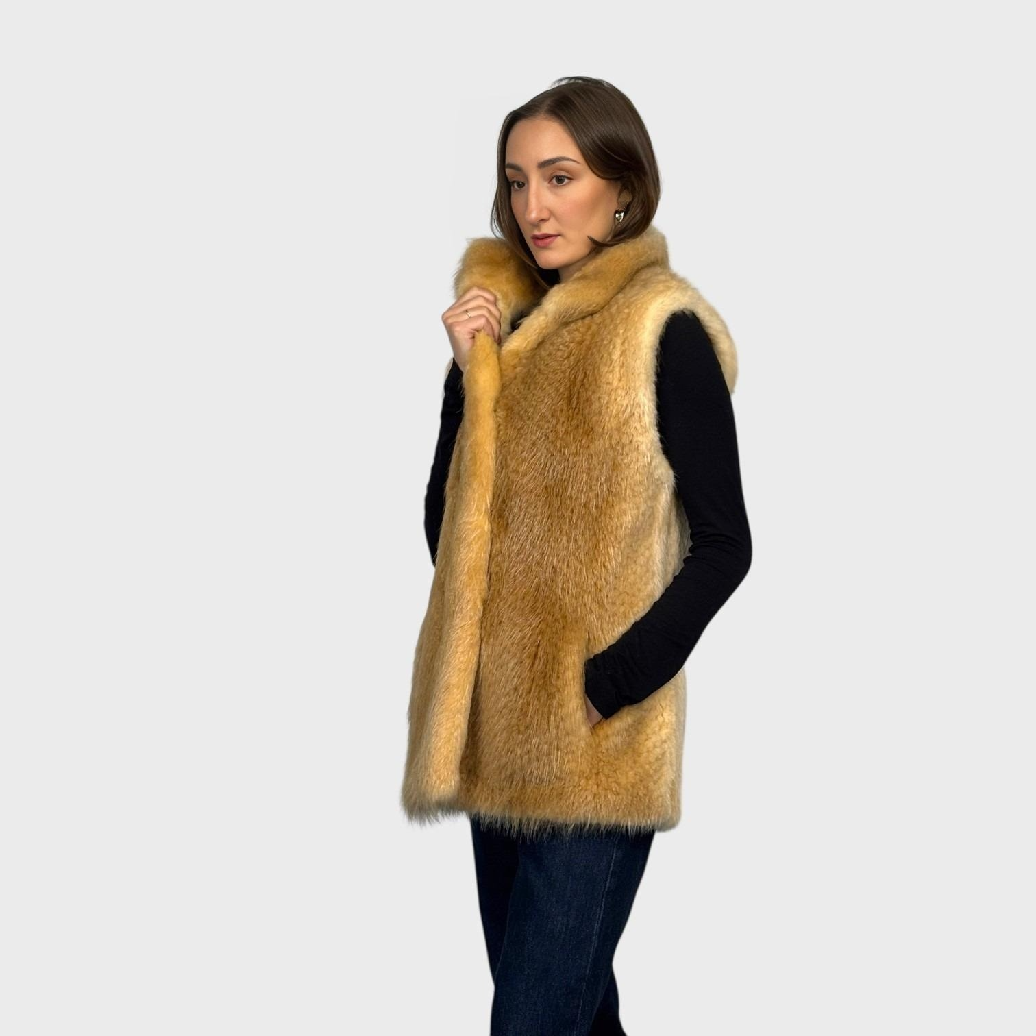 Camel Dyed Long Hair Beaver Vest - Perforated