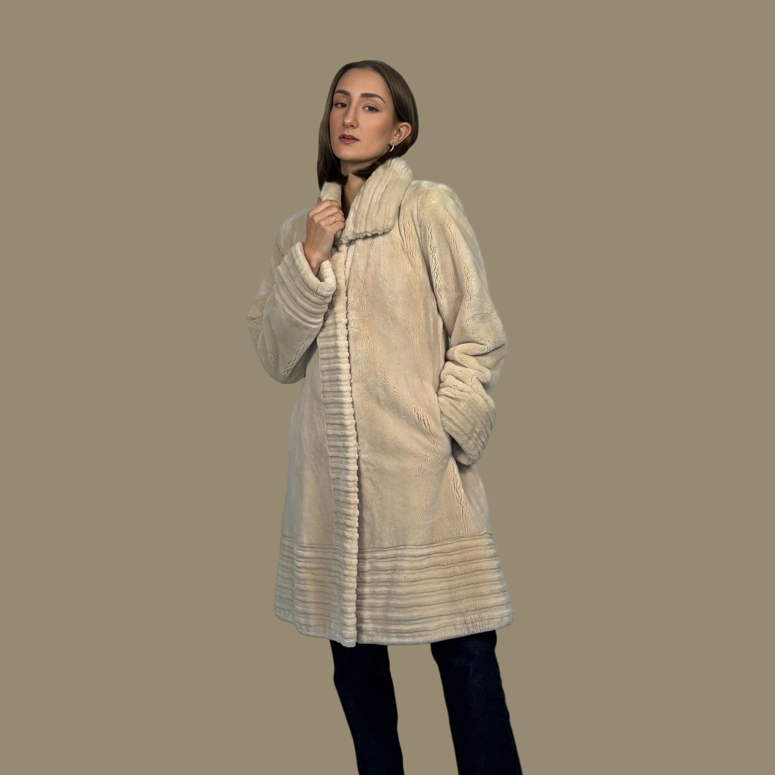 Rose Beige Sheared Beaver 78 Coat - Grooved