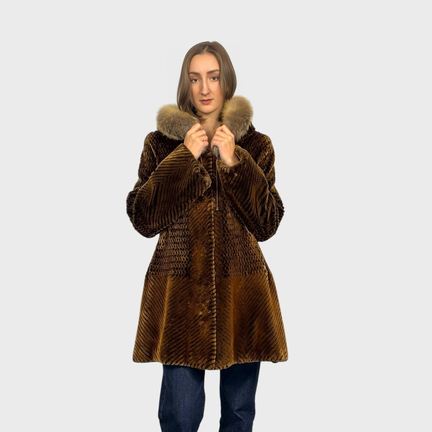 Ranch Glow Dyed Sheared and Grooved Beaver Hooded Jacket