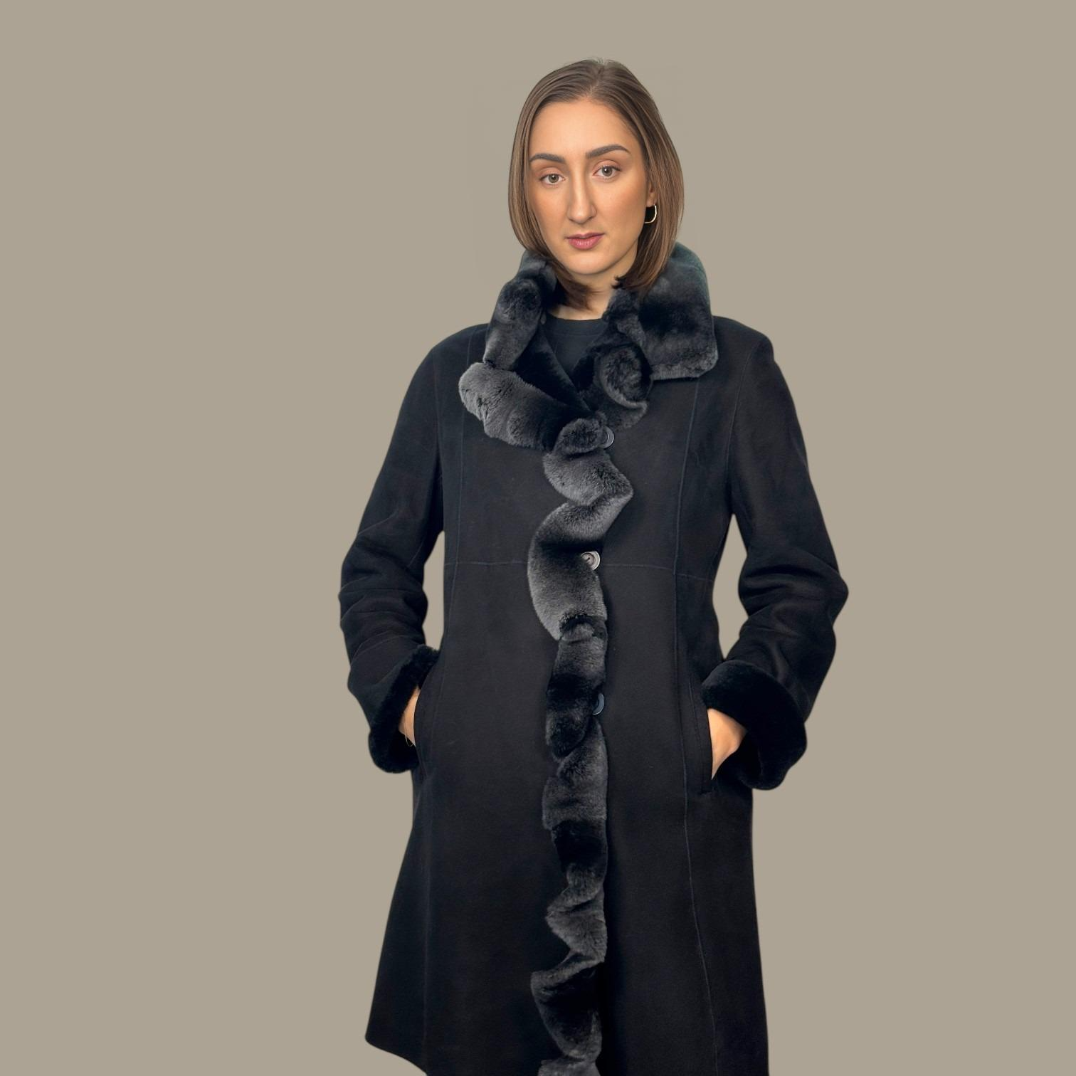 Ebony Shearling jacket with Ruffled rex rabbit trim