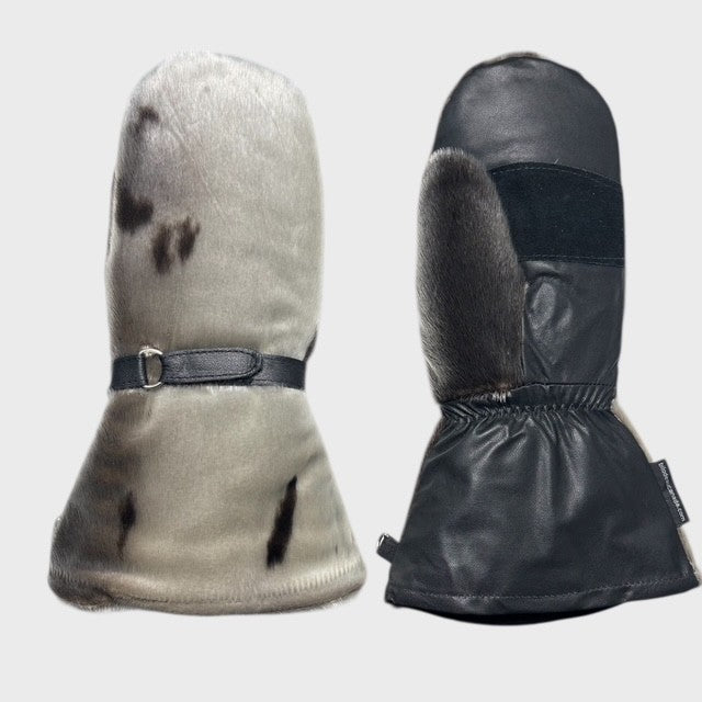 Long Outdoor Mittens Natural Seal