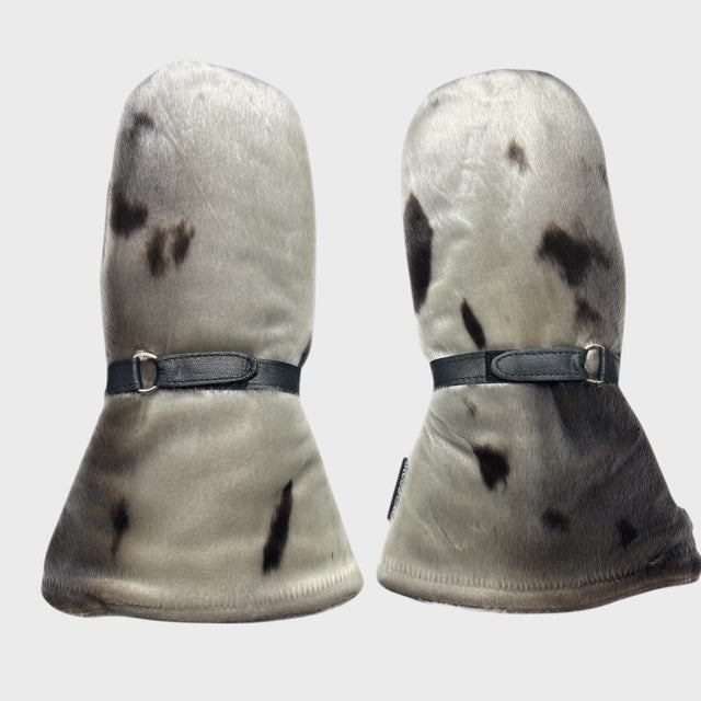 Long Outdoor Mittens Natural Seal